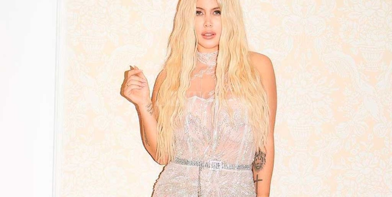 Wanda Nara apuesta a las transparencias en una producción fotográfica