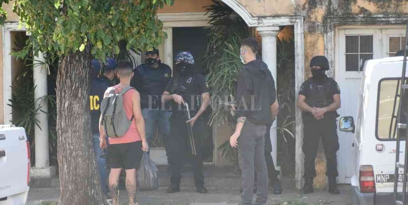 El hombre secuestrado en 7 Jefes se fue de Santa Fe