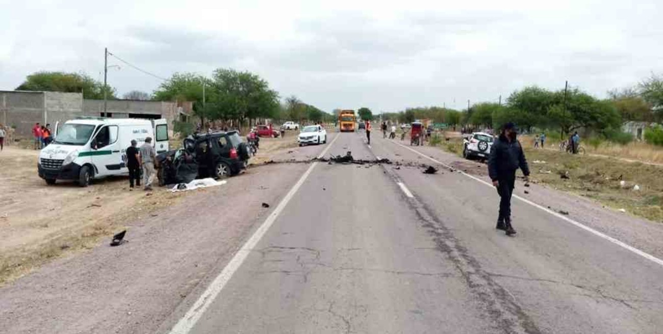 Santiago del Estero: cinco personas fallecieron en un choque frontal