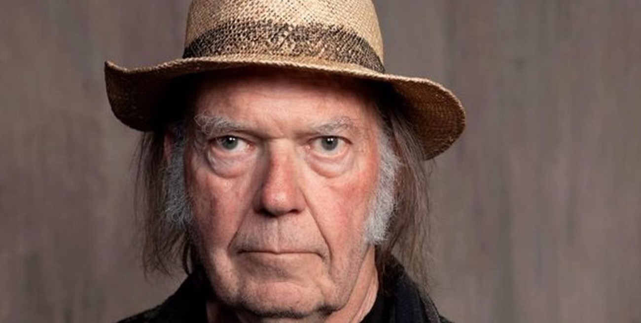 Neil Young quiere que su música se elimine de Spotify