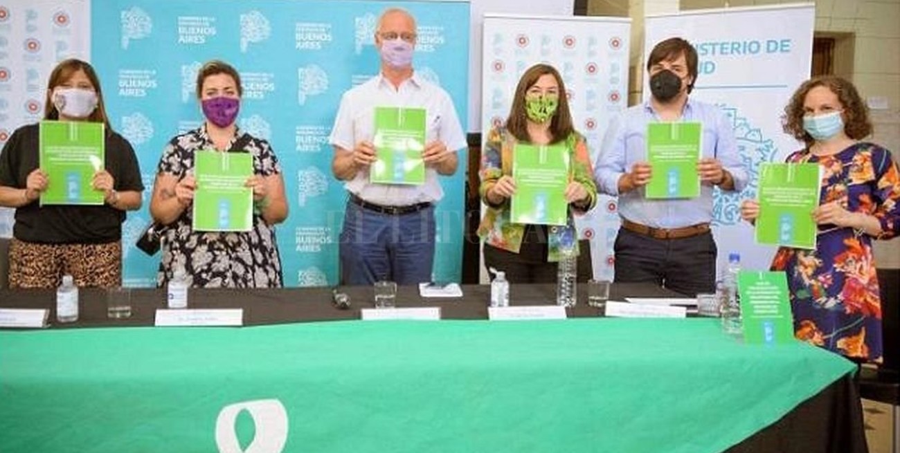 El gobierno bonaerense presentó la Guía de Implementación de la Interrupción Voluntaria del Embarazo