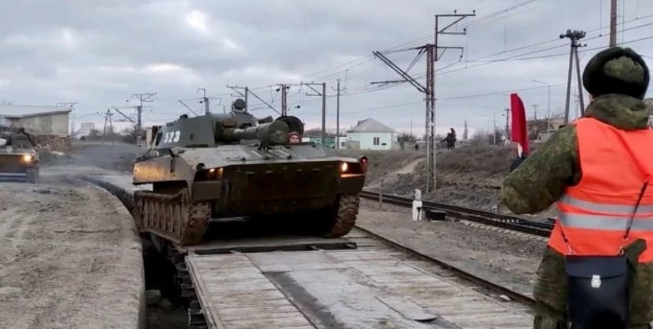 Rusia anunció el retiro de sus tropas en Crimea