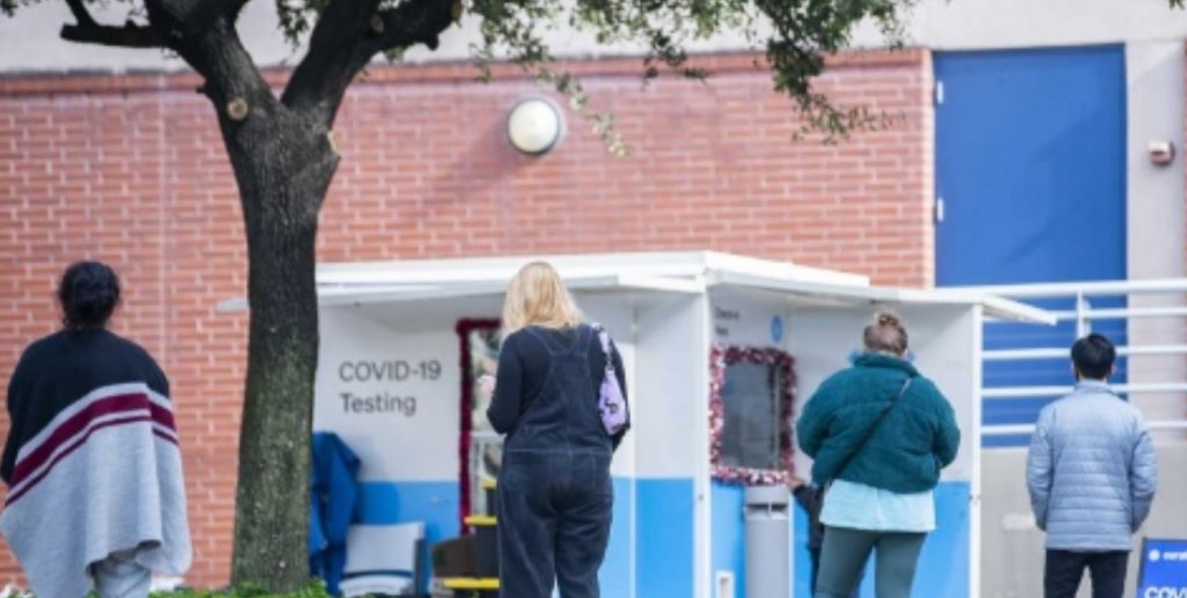 Estados Unidos anunció la primera muerte por la variante Ómicron