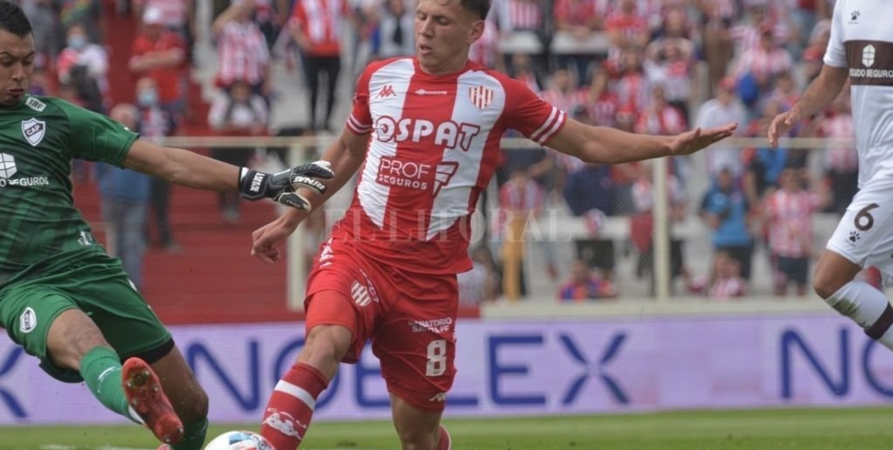 Unión oficializó la compra de Enzo Roldán