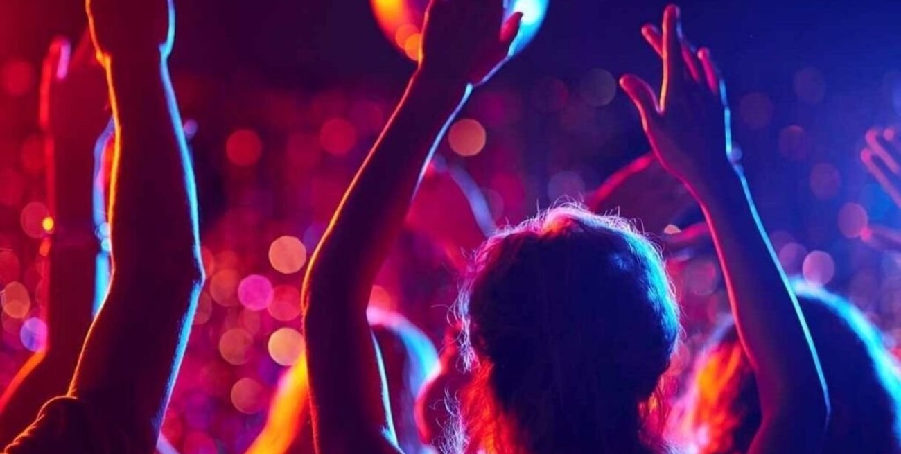 En Francia extienden el cierre de discotecas por el aumento de casos de covid