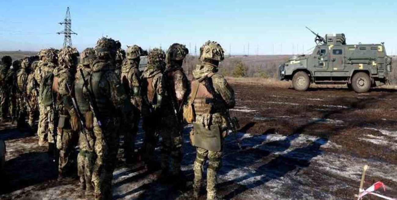 Rusia anunció una nueva retirada, pero mantiene ejercicios militares y EEUU denunció "provocaciones"