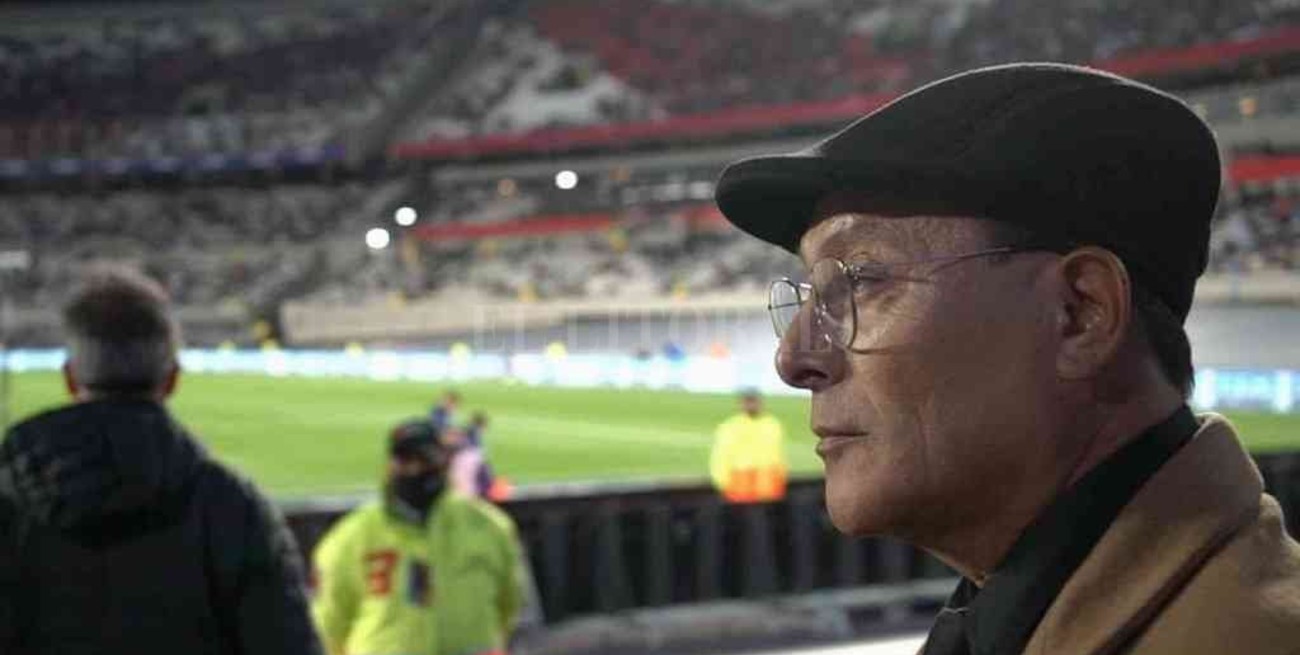 Sergio Torres y su gran fe en Dios: cantó el Himno "como en una Capilla"