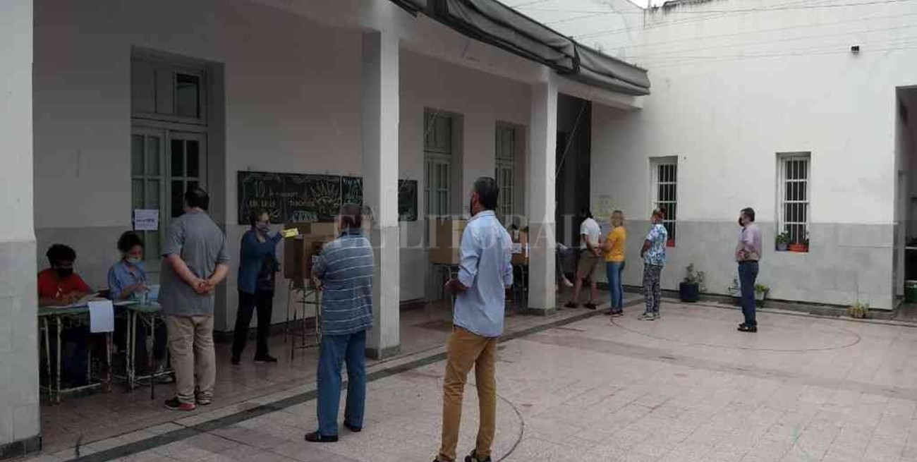 La lluvia generó inconvenientes en algunos distritos del departamento Vera