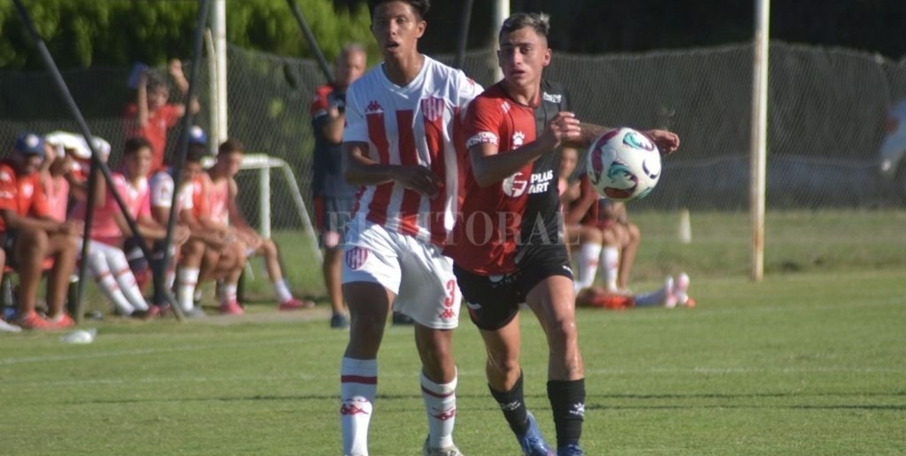 Toro, la pelota oficial de la Liga Santafesina