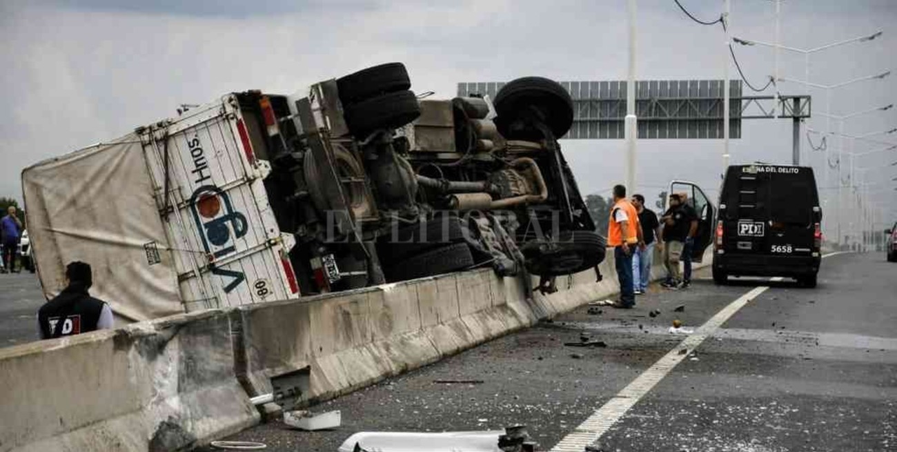 Pese a que la Circunvalación de Rosario concentra el 60% de accidentes viales, aún no instalaron los radares