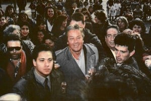 Archivo El Litoral Alain Delon de visita en Santa Fe, el 5 de agosto de 1993