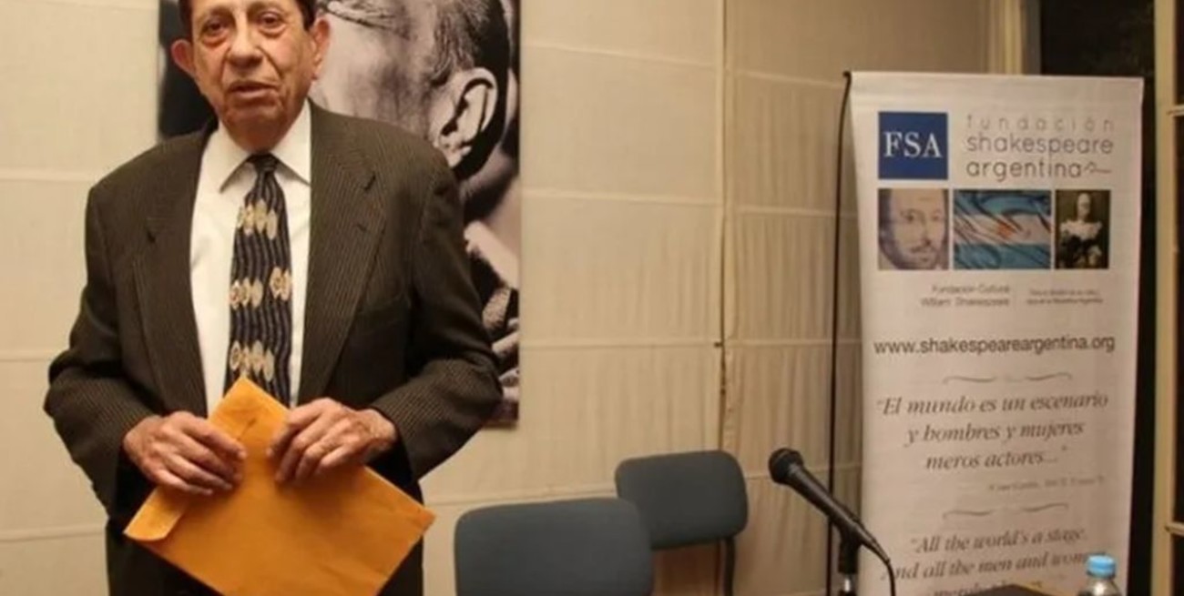 Falleció Rolando Costa Picazo, el santafesino que tradujo "Ulises" y "Moby Dick"