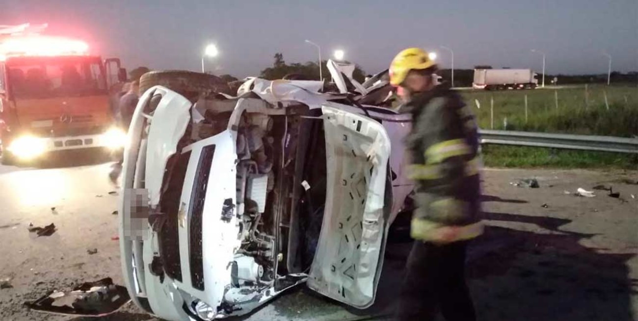 Murieron tres jóvenes tras siniestro vial en el sur santafesino