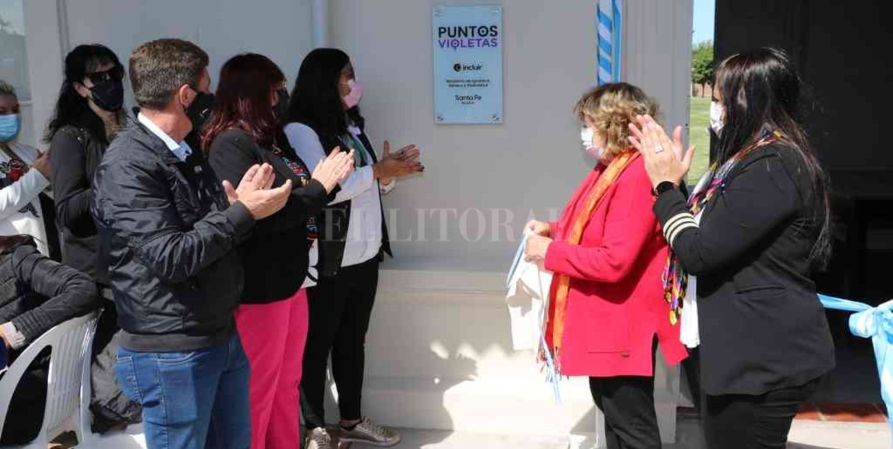 Inauguraron el segundo Punto Violeta en la ciudad de Esperanza