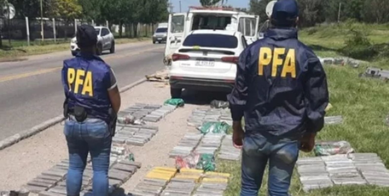 Narcotráfico: se entregó el jefe de la barrabrava de Talleres