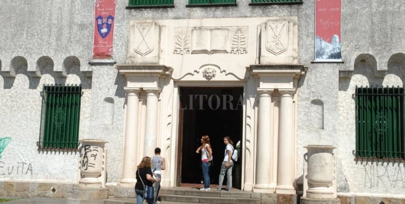 Inscriben a los profesorados del Normal