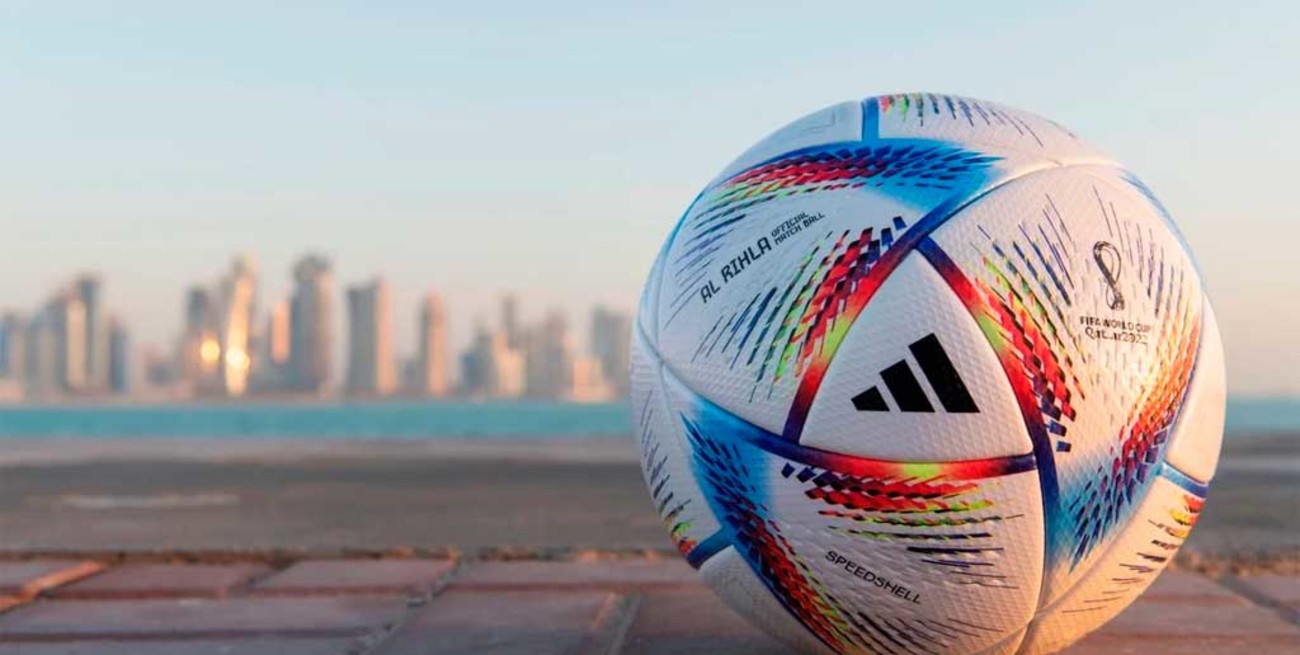 Presentaron "Al Rihla", la pelota oficial de Qatar 2022