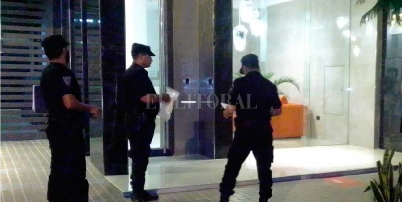 La filmaron teniendo sexo y amenazan difundir el video