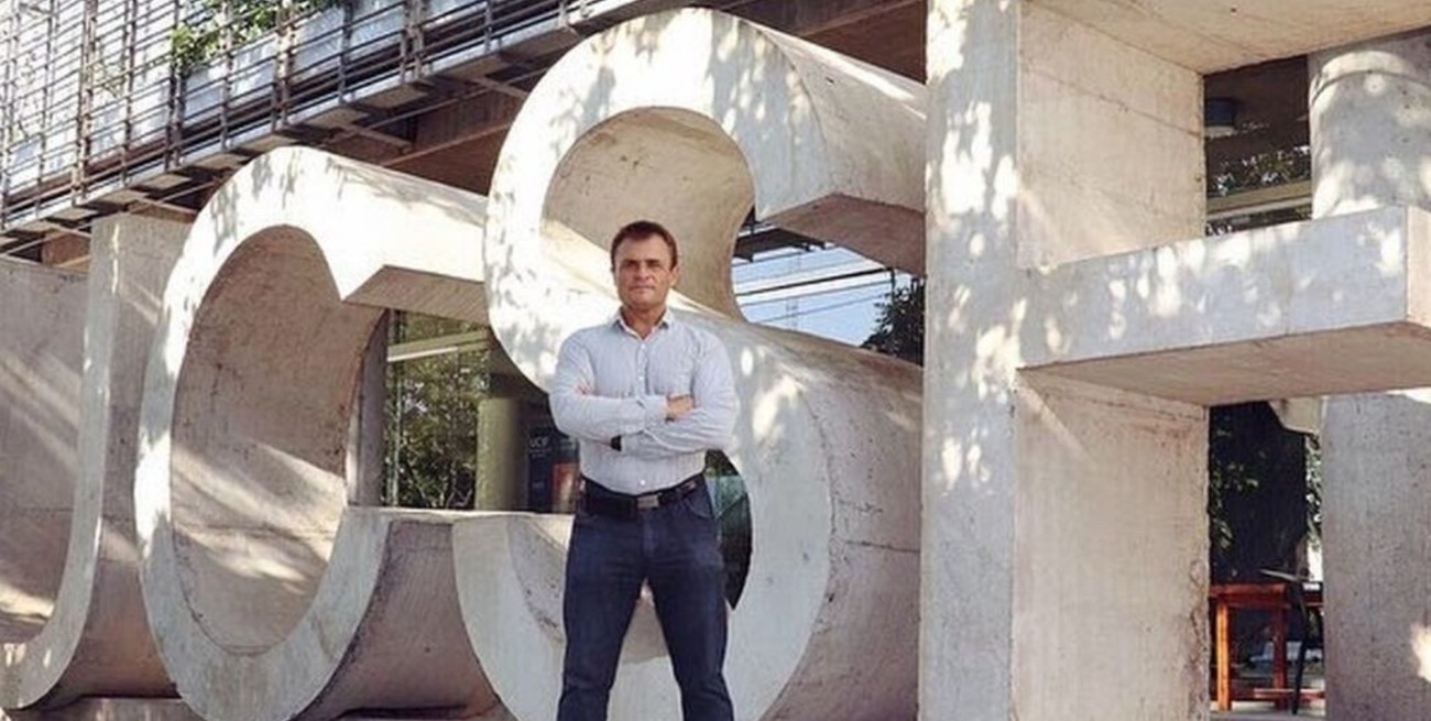 La UCSF participó de un simposio internacional de diseño en México