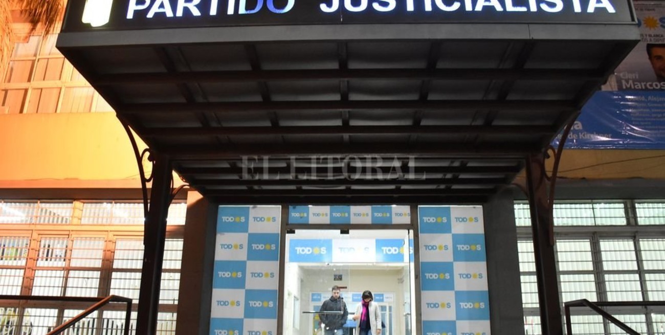 Mientras el perottismo prepara un relanzamiento, queda en stand by el intento de unidad del PJ