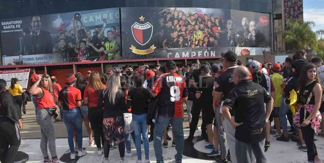 Colón - Peñarol: todos los socios deben comprar "sí o sí" su entrada