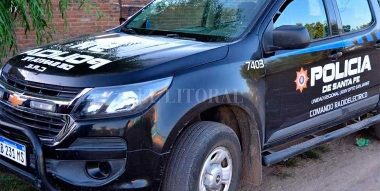 Santa Fe insegura: primero lo apuñalaron y luego balearon su casa