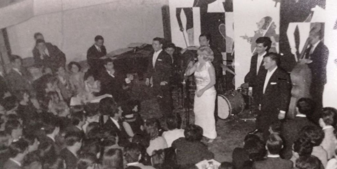 Esta noche hay baile en el Ritz