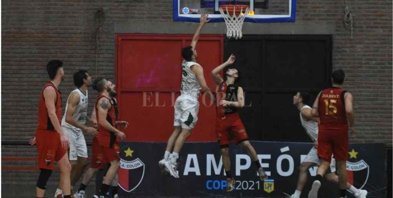 Colón hizo su mayor esfuerzo ante el puntero de la Norte