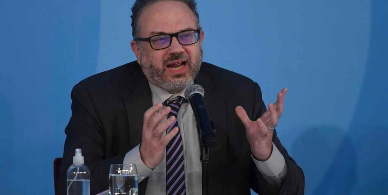 Kulfas: "Un escenario de default es un salto al vacío"