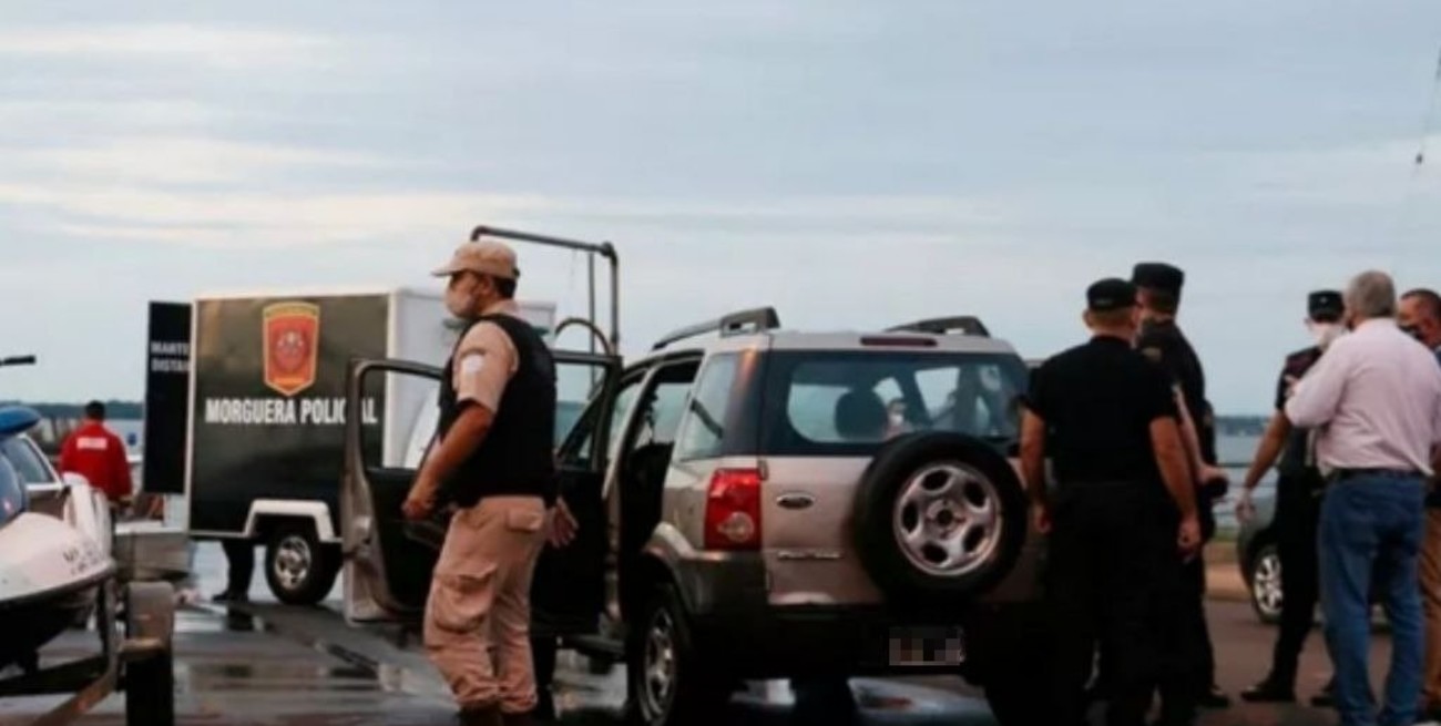 Video: navegaba por el río Paraná, chocó una camioneta sumergida y encontró un cadáver dentro