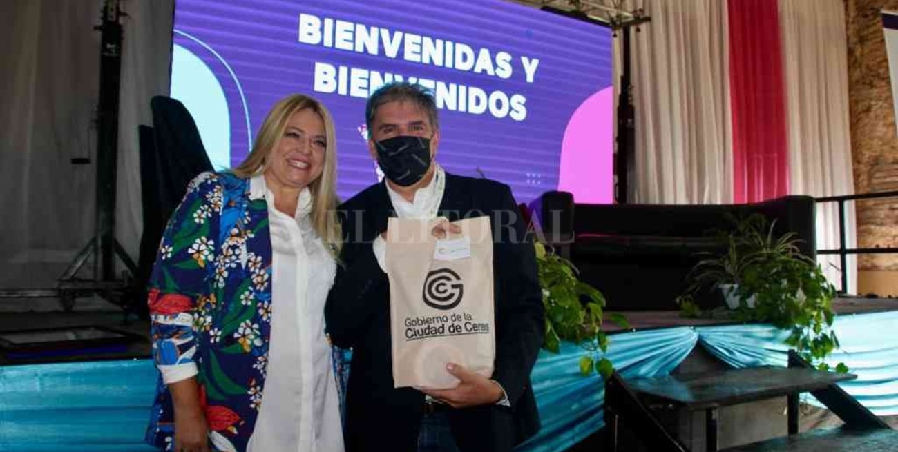Ceres fue sede del 1er. Congreso de Mujeres Líderes