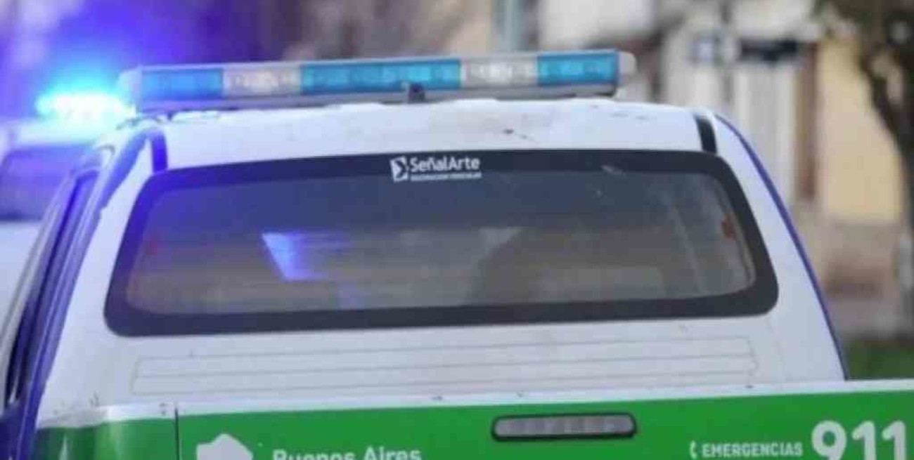 Tensión en Florencio Varela: un hombre mantiene a dos personas como rehenes en una dependencia judicial