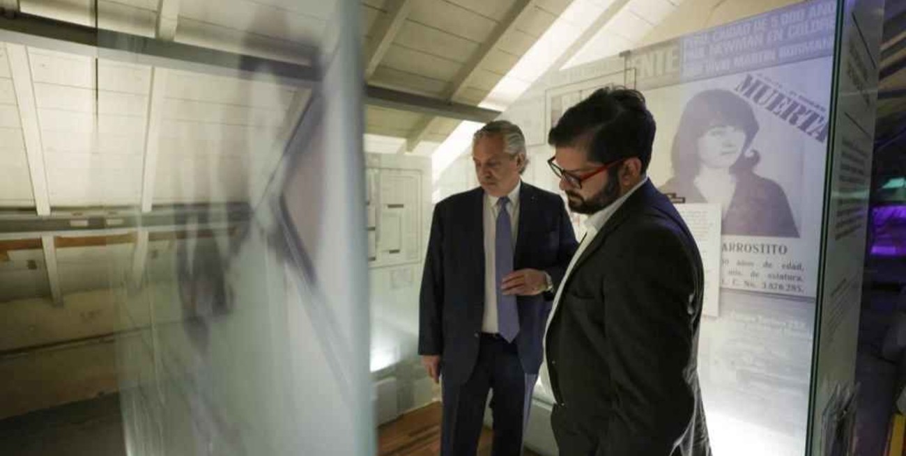 Fernández y Boric recorrieron el museo de la ESMA