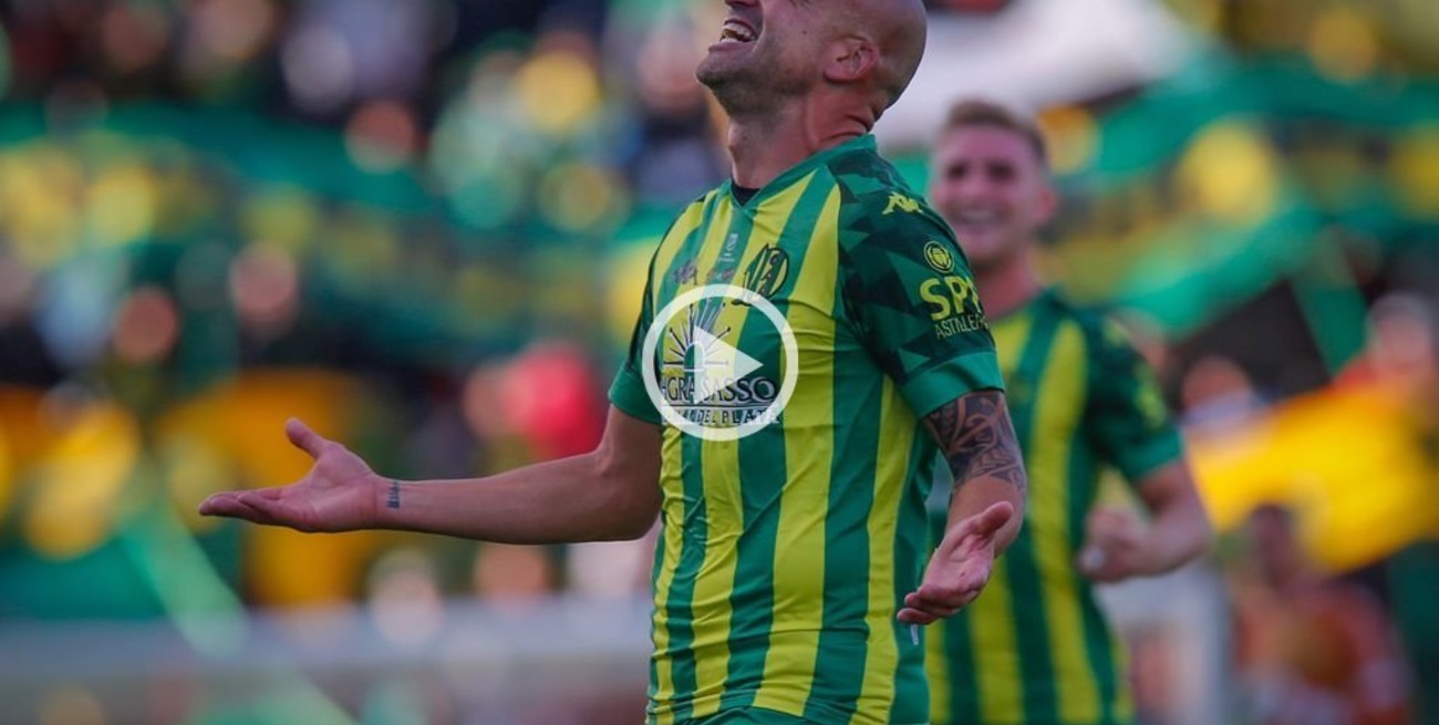 Aldosivi venció a Patronato: emotivo primer gol de Santiago Silva tras la suspensión 