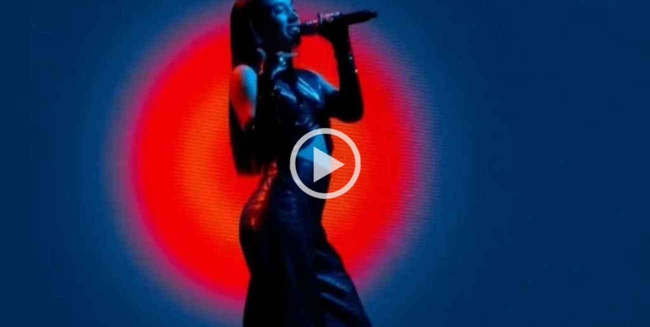 Video: así fue la presentación de María Becerra con J Balvin en los Grammy