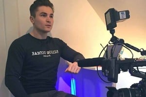 Gentileza Loïk Le Priol, el activista de extrema derecha buscado por el asesinato de Federico Martín Aramburu.