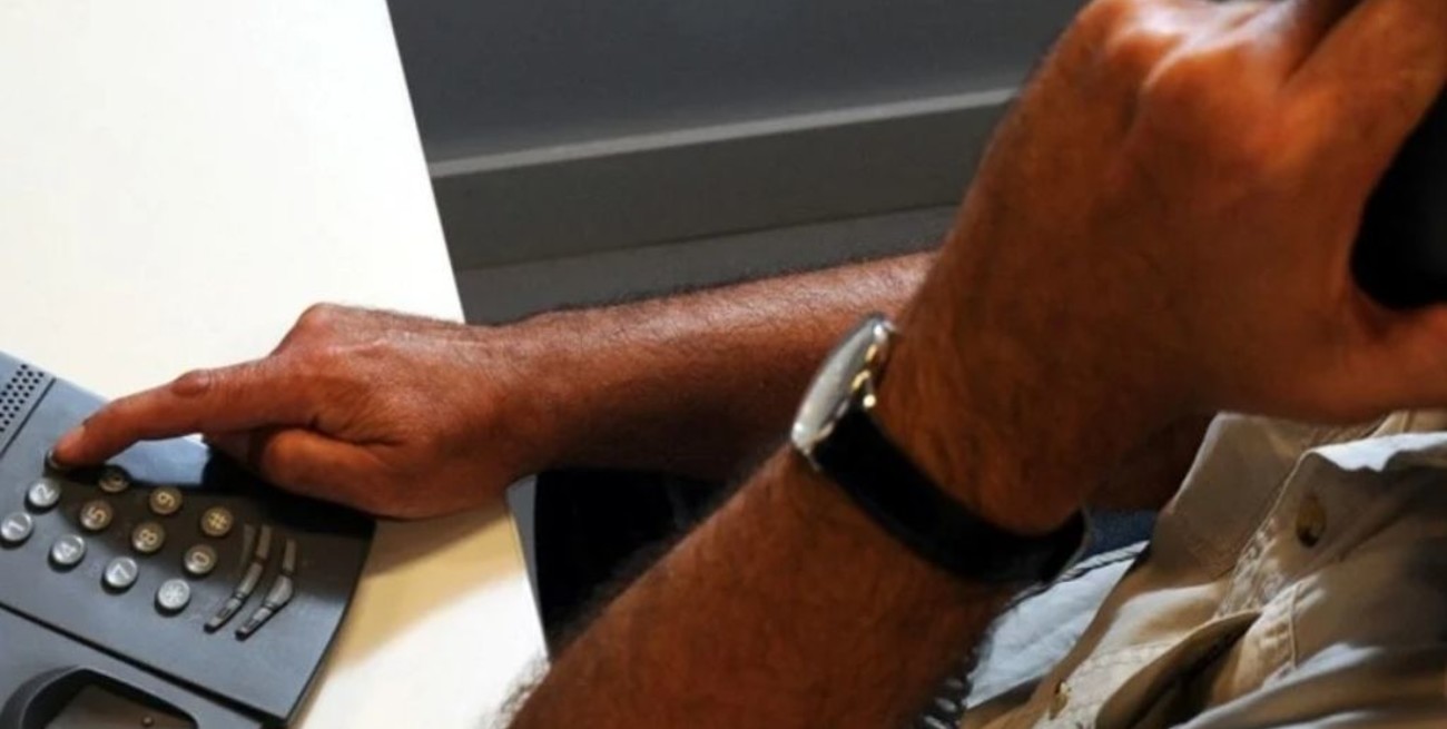 Entre Ríos: creyó que secuestraron a su esposa y pagó el rescate en dólares