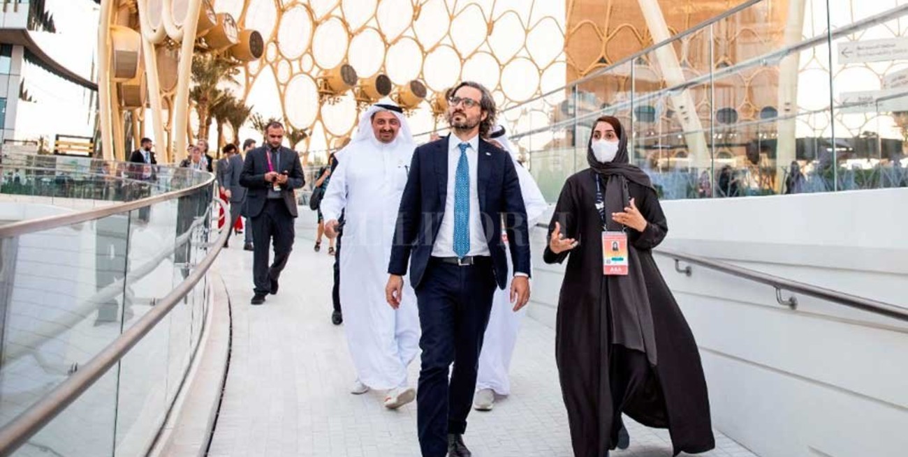 Cafiero sobre su discurso en inglés: "Estaba en español pero no había traducción en simultáneo"