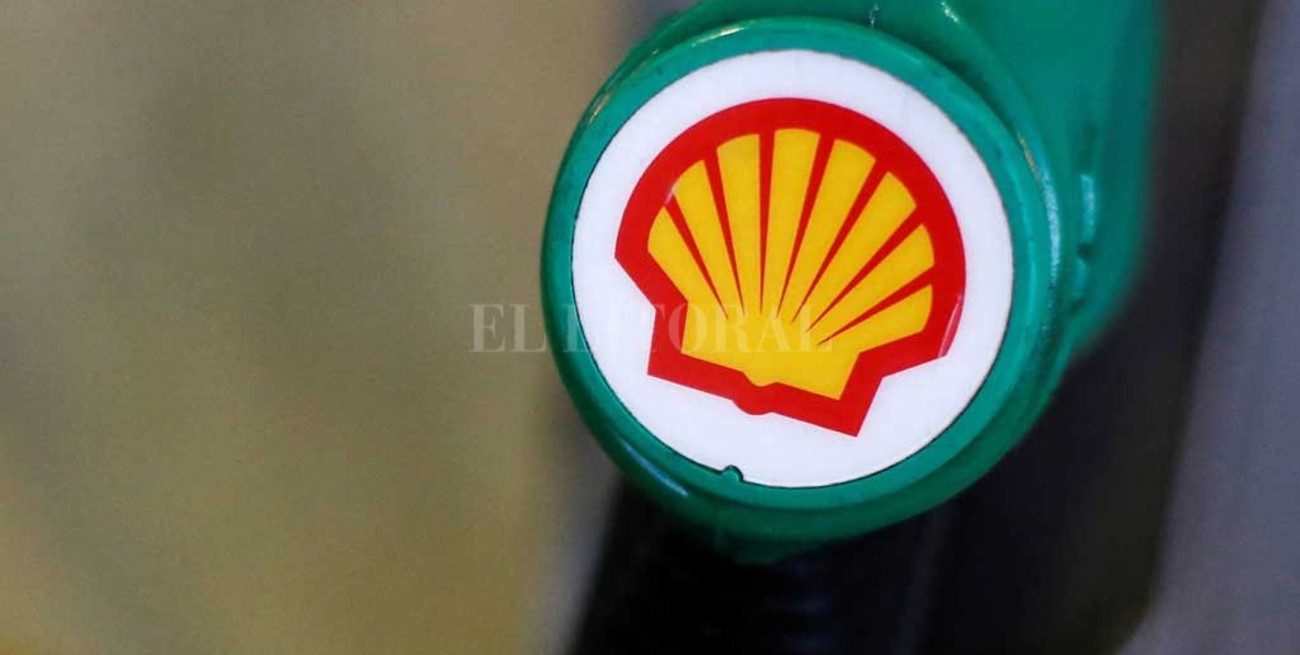 Shell anunció que dejará de comprar petróleo y gas natural ruso