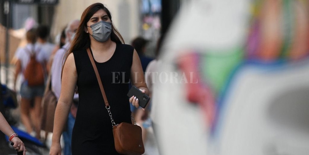 A diferencia de Capital Federal, el barbijo sigue siendo obligatorio en toda la provincia de Santa Fe