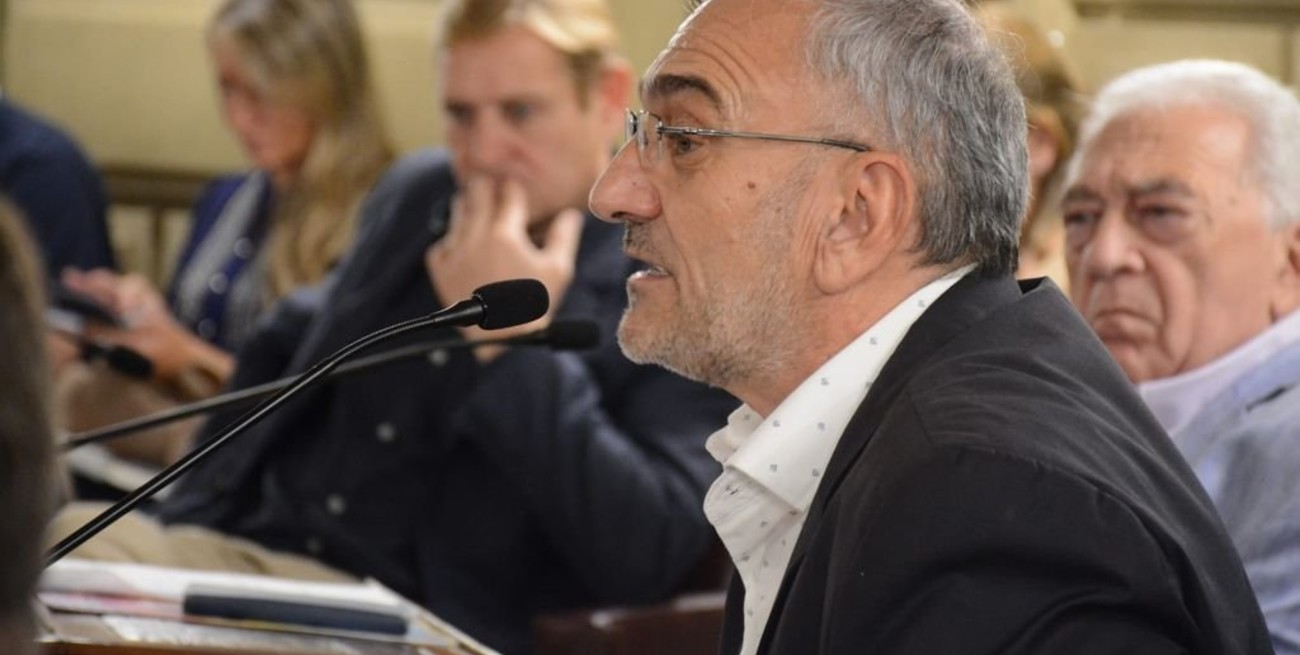 Calvo destacó que el gobierno habilitó mejoras en caminos rurales de Colonia Aldao