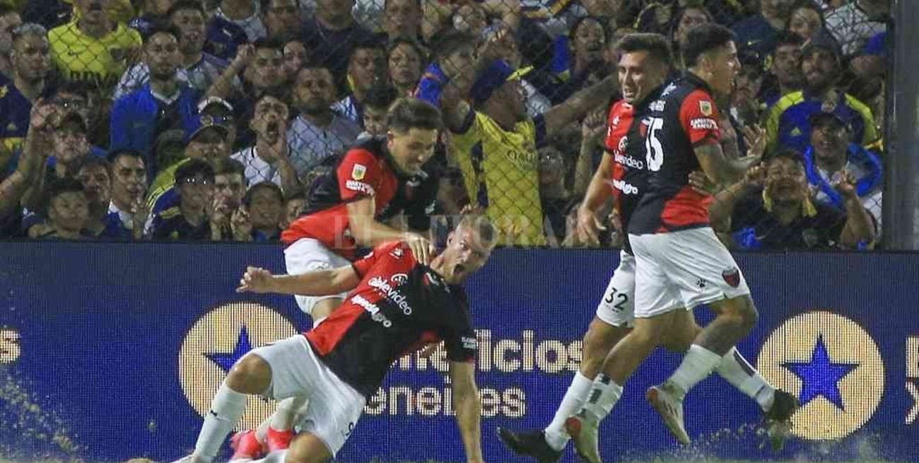 Lo confirmaron desde Kelme: "Vamos a jugar el clásico con la ropa histórica de Colón"