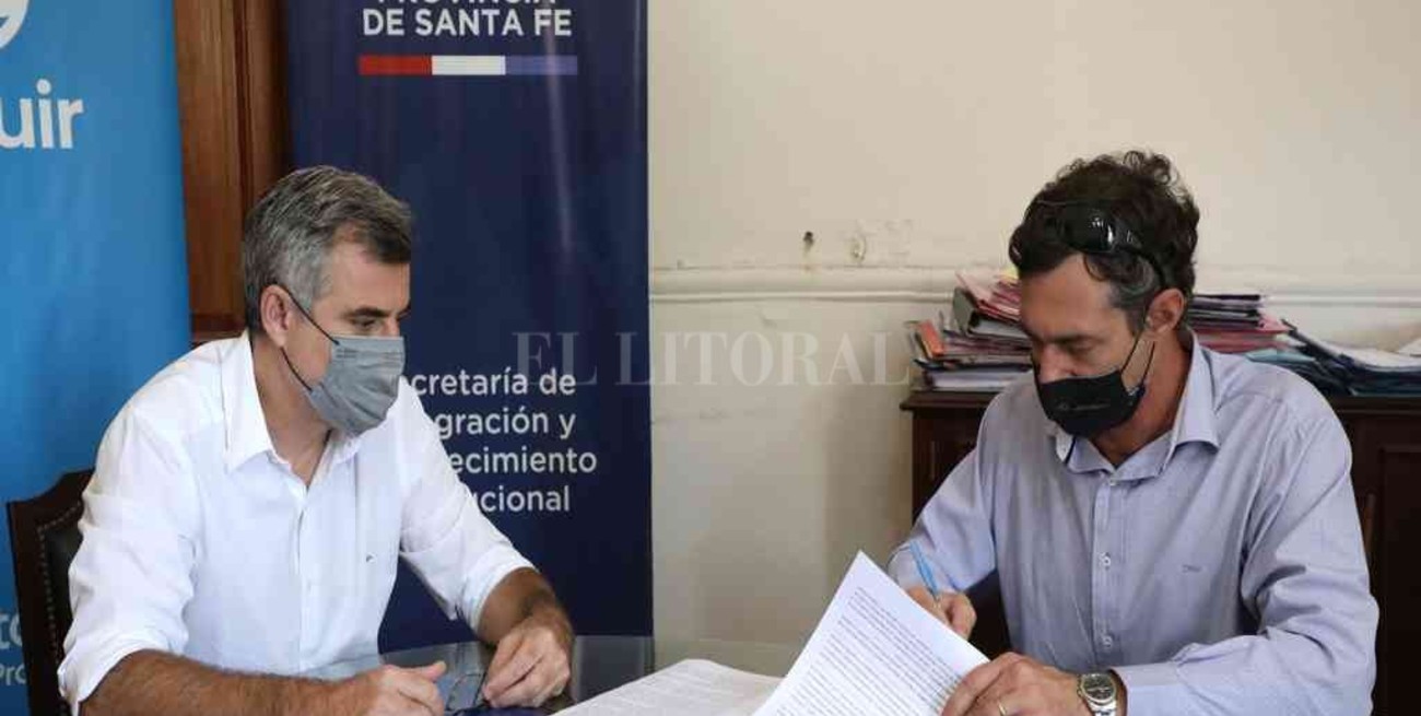 Armstrong: firman convenio por 10 millones de pesos para obras de urbanización