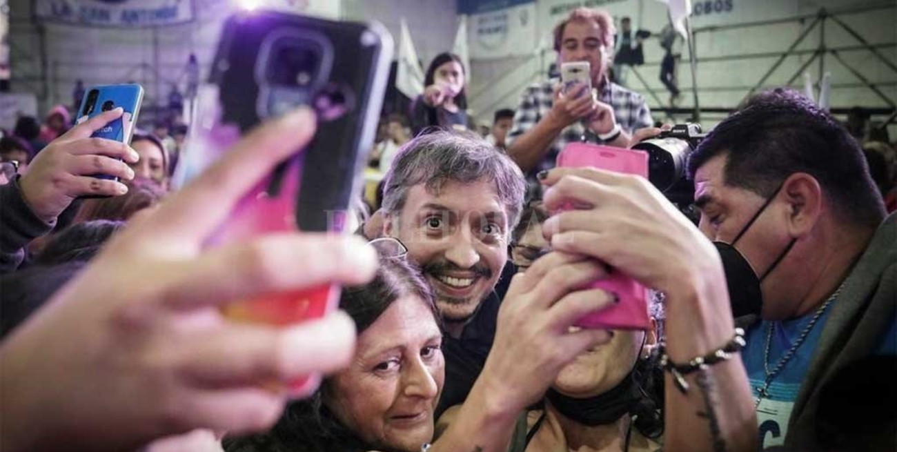 "Hay que cortarla con las pendejadas de la televisión y solucionar este complejo momento", criticó Máximo Kirchner