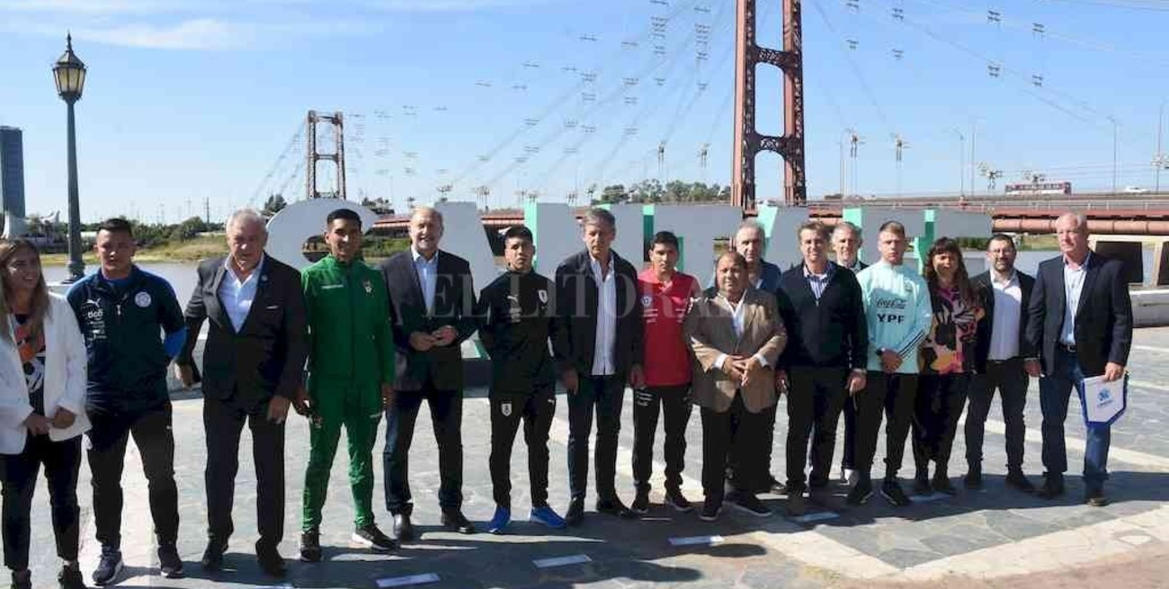 La Liga Evolución de Fútbol Playa largó con todo