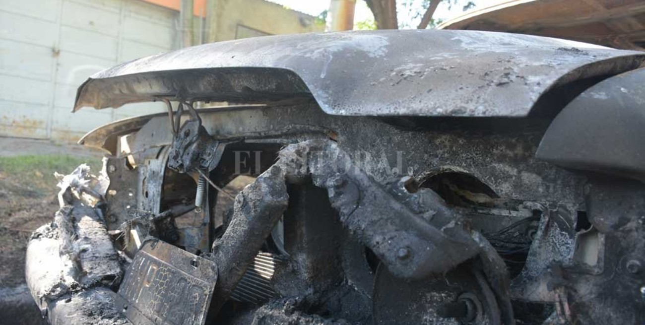Tiraron una bomba molotov contra una vivienda en pleno barrio Guadalupe