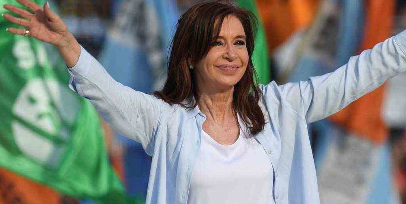 "Sigamos avanzando, con amor y con firmeza": el mensaje de Cristina Fernández por el 8M