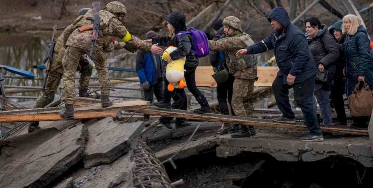 Rusia anunció este jueves el cese del fuego en Mariúpol para evacuar civiles