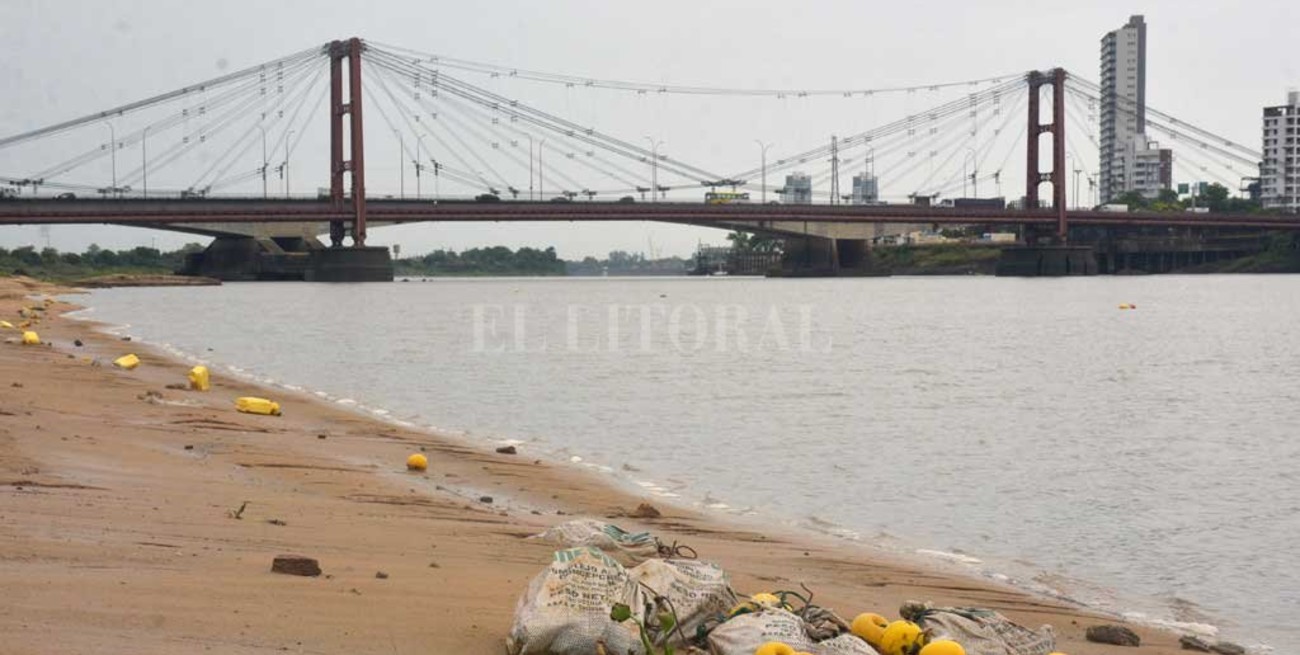 Mañana de sábado gris en la ciudad de Santa Fe