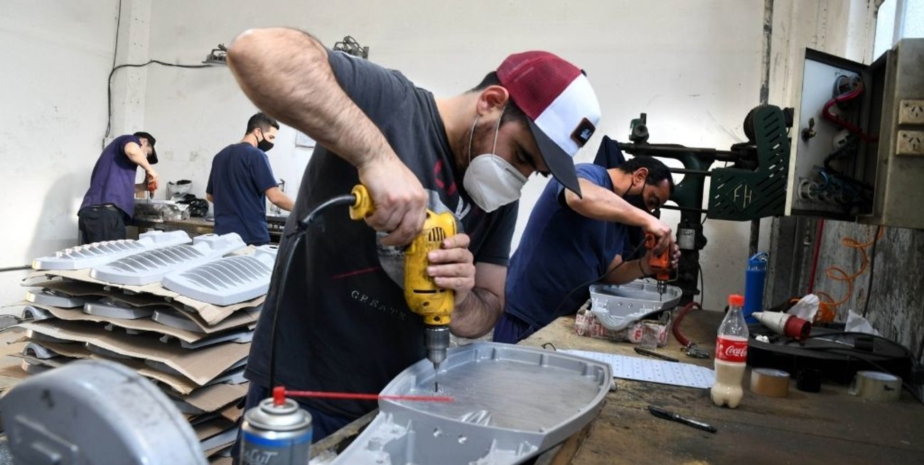 Repro II: plazos y requisitos que dispuso el Gobierno para los salarios de marzo